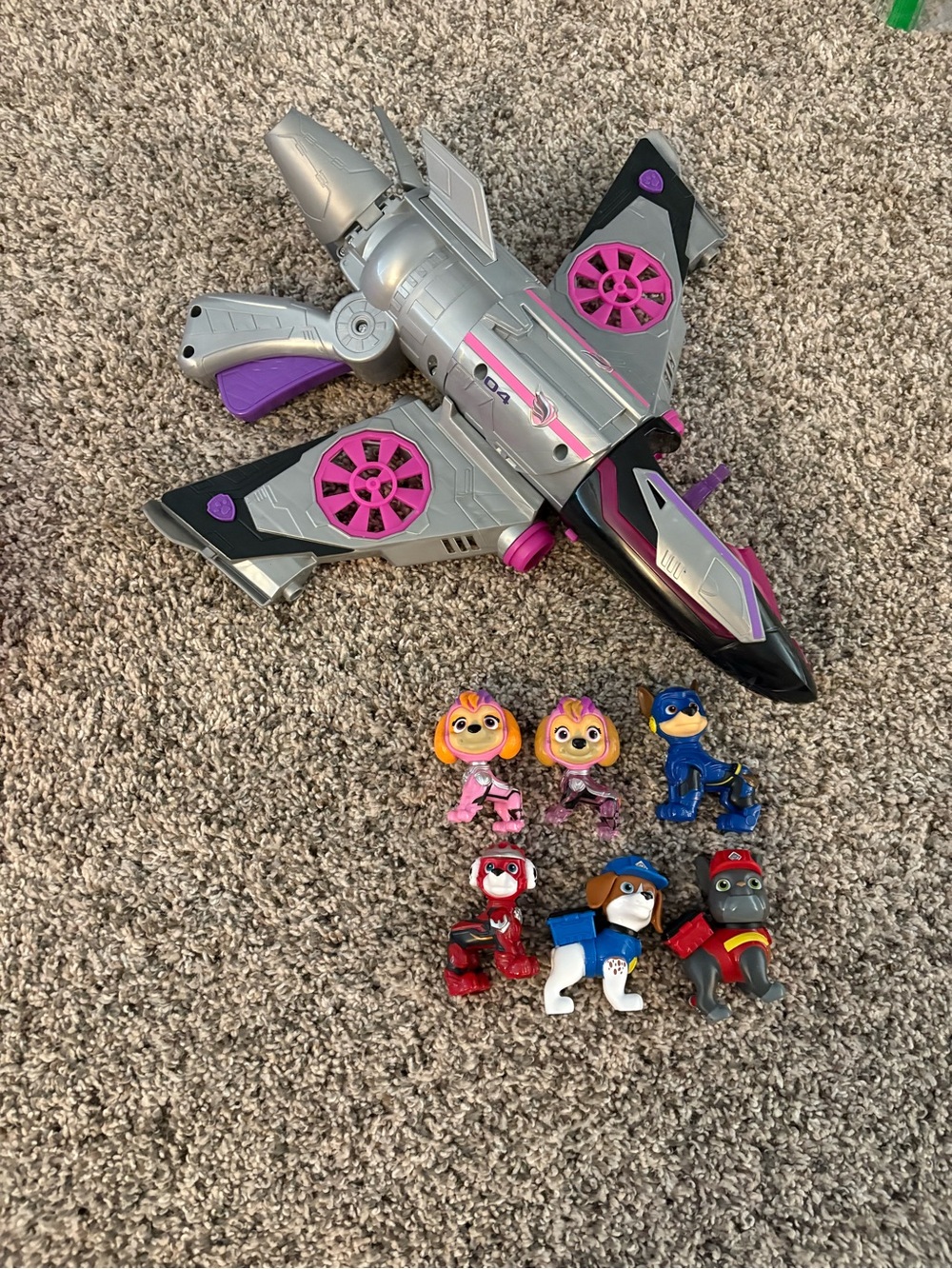 Paw Patrol Skye Jet & Accessories